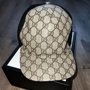 Gucci GG supreme baseball hat cap